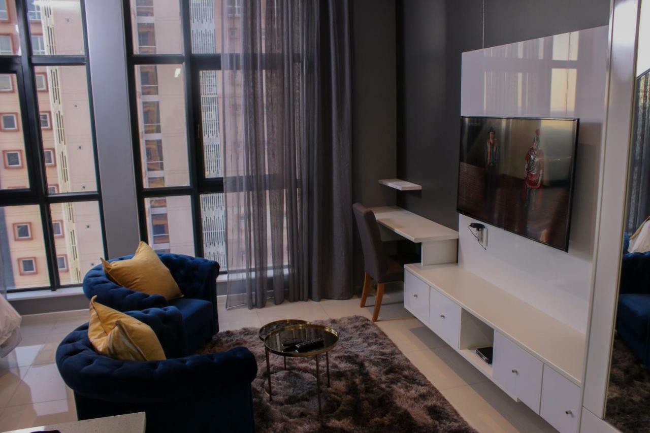 Itowers Studio Suite غابورون المظهر الخارجي الصورة